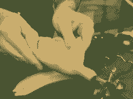 Morda izgleda malo neokusno, ampak srebro lahko dejansko polirate z bananinimi olupki