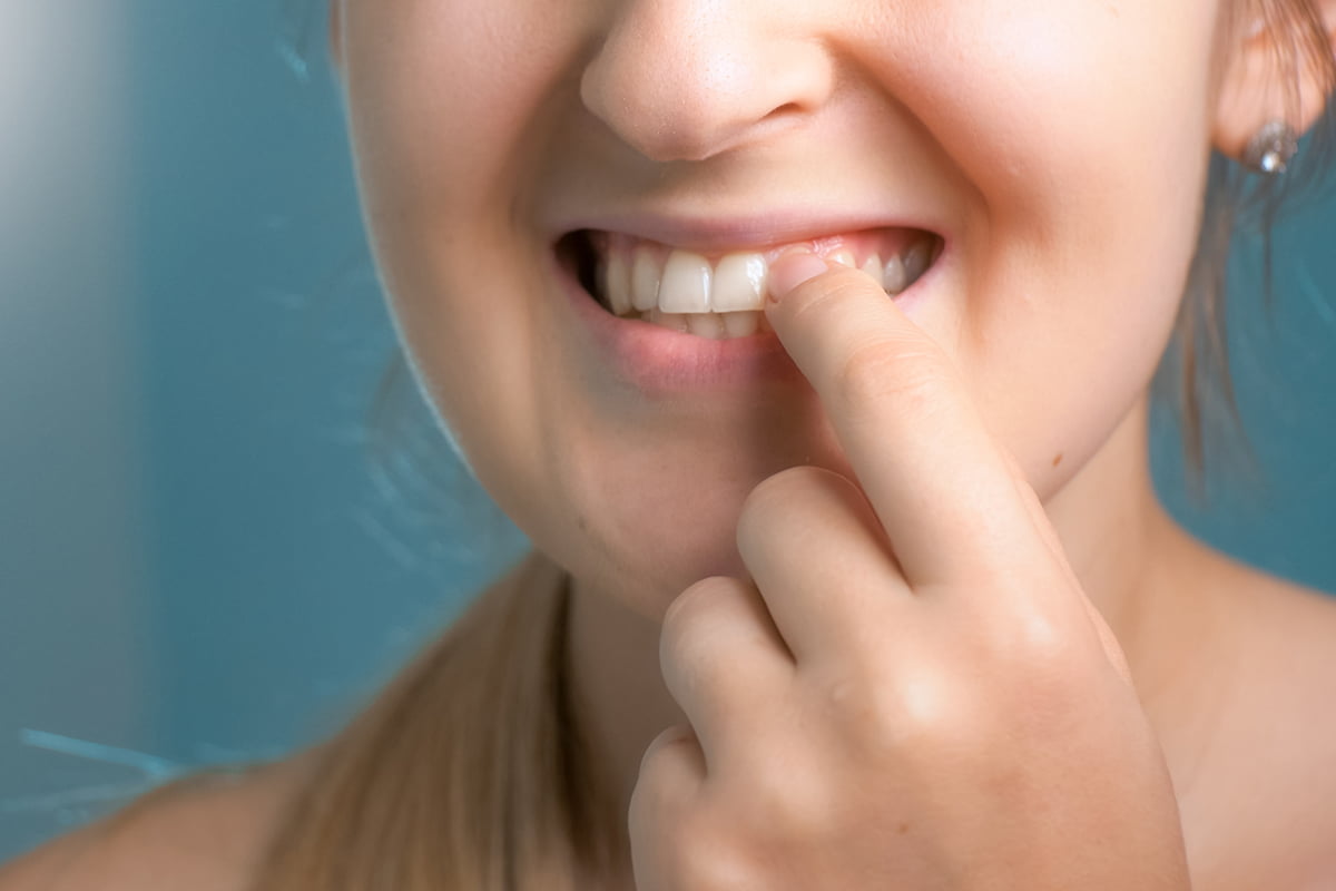 Neprijeten okus v ustih, Imate neprijeten okus v ustih? Morda je kriv kateri izmed teh razlogov (osveženo 2021)