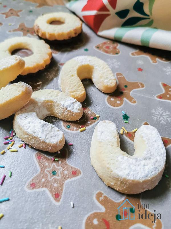 Božična peka: Vanilijevi in orehovi piškoti (rogljički)