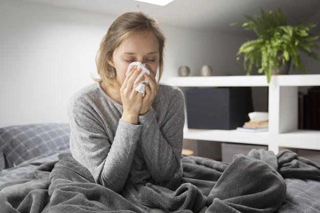 Kako prepoznati razliko med prehladom in gripo