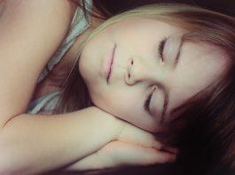 Child Girl Face Blond Sleep  - Pezibear / Pixabay