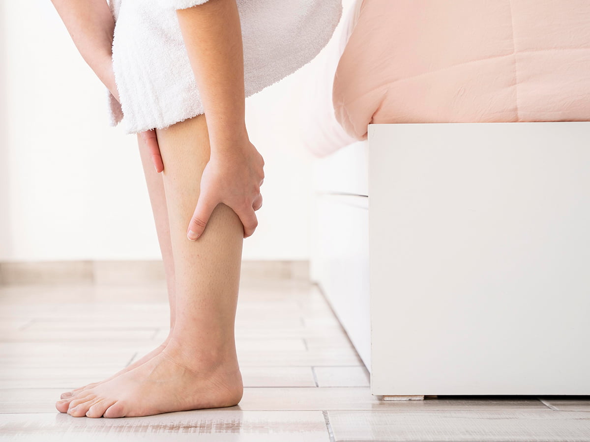 Ti znaki na vaših nogah lahko kažejo na pomanjkanje vitamina B12