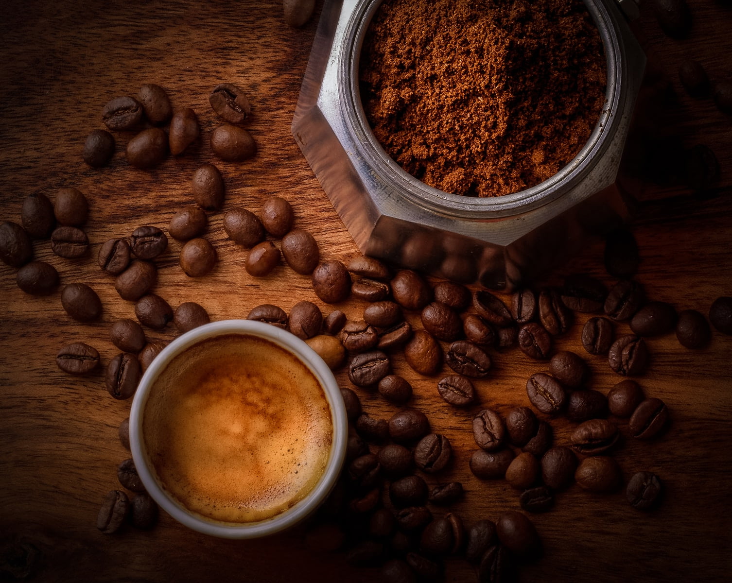 Ste vedeli, da ste izpostavljenim tem tveganjem, če pijete brezkofeinsko kavo?