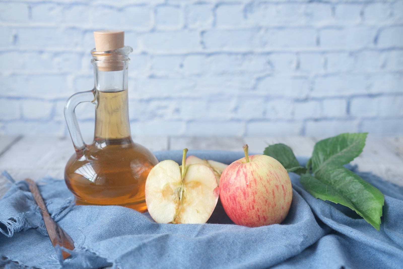 Ali lahko jabolčni kis pomaga pri artritisu?