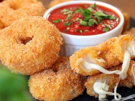 čebulni-obročki-s-sirom