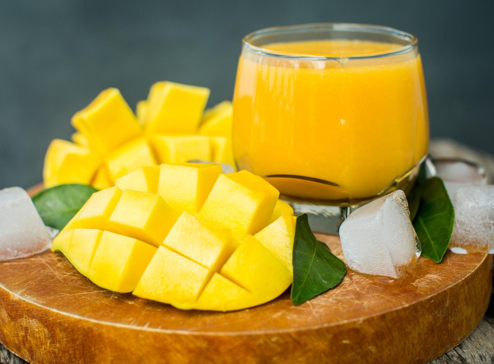 Zakaj bi pogosteje morali jesti mango? Sadje skriva precej koristi