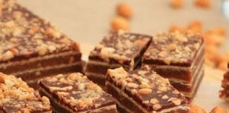 snickers-pecivo