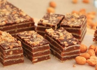 snickers-pecivo