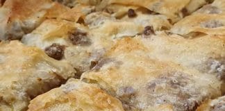 mesna-pita