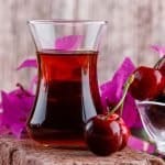 Recept za orehovec (orehov liker), ki je resnično dober in preprost za pripravo