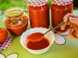 ozimnica-paradižnikova-omaka