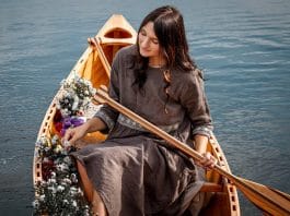 uganka-ime-ženske-na-čolnu