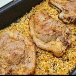 Recept za okusno zeljno enolončnico s klobaso in slanino, ki spominja na segedin golaž
