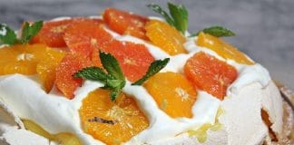 pomarančna-pavlova