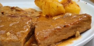 telečji medaljoni v omaki