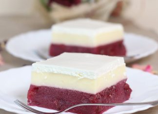 Hitra sladica s pudingom in višnjami hitra-sladica