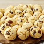Recept za janeževe upognjence, kot so jih pekle na&scaron;e babice