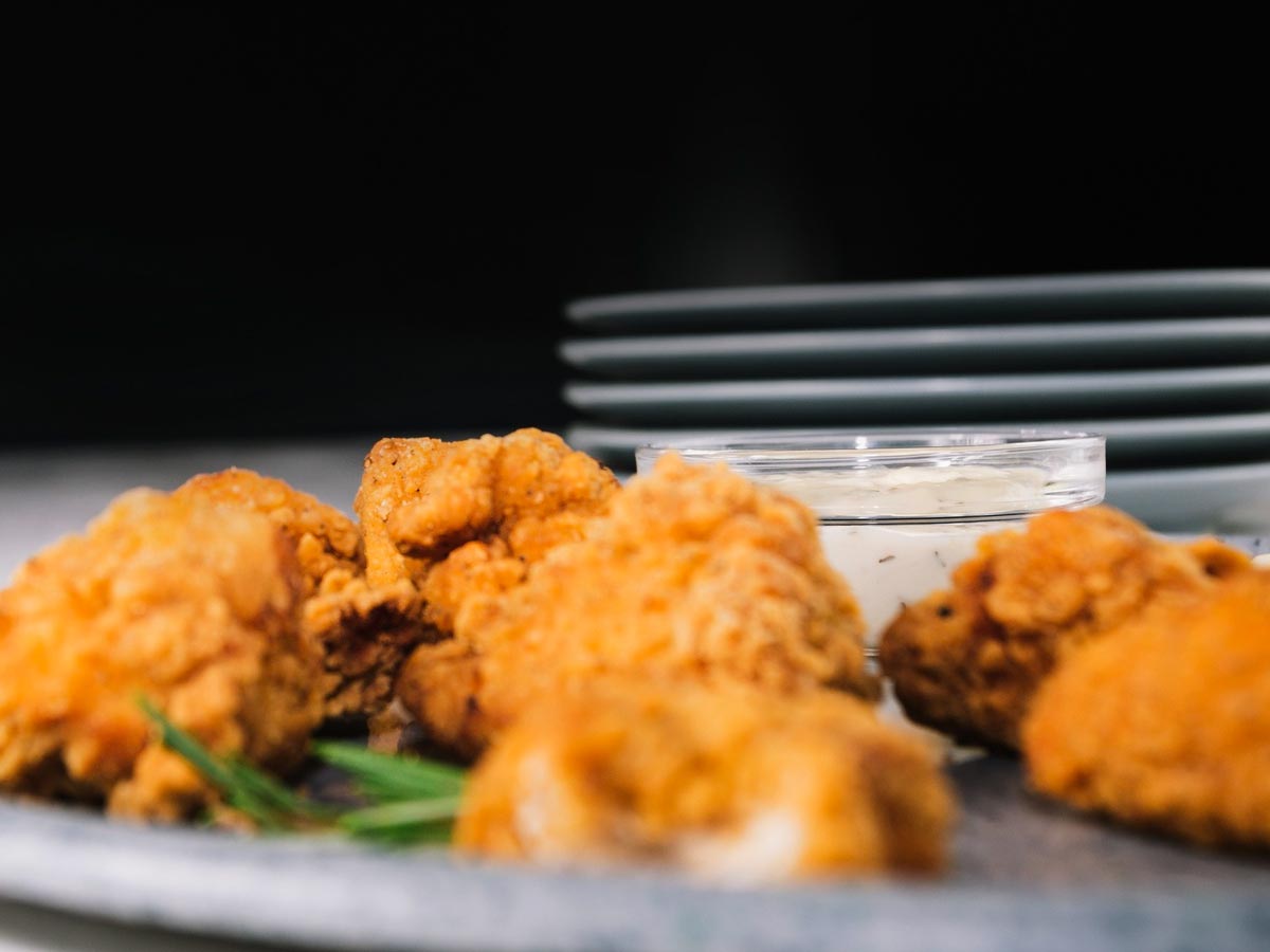 Če boste piščanca ocvrli po tem postopku, bodo vsi navdušeni