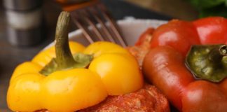 polnjena-paprika