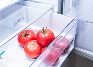 Paradižnik ne sodi v hladilnik – tukaj je pravi način shranjevanja paradižnik-v-hladilniku