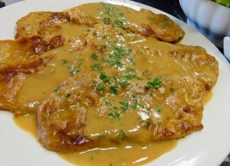 svinjski-kotleti-v-čebulni-omaki