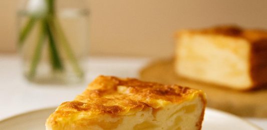 francosko-jabolčno-pecivo