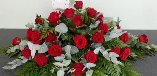 ikebana nagrobni aranžma