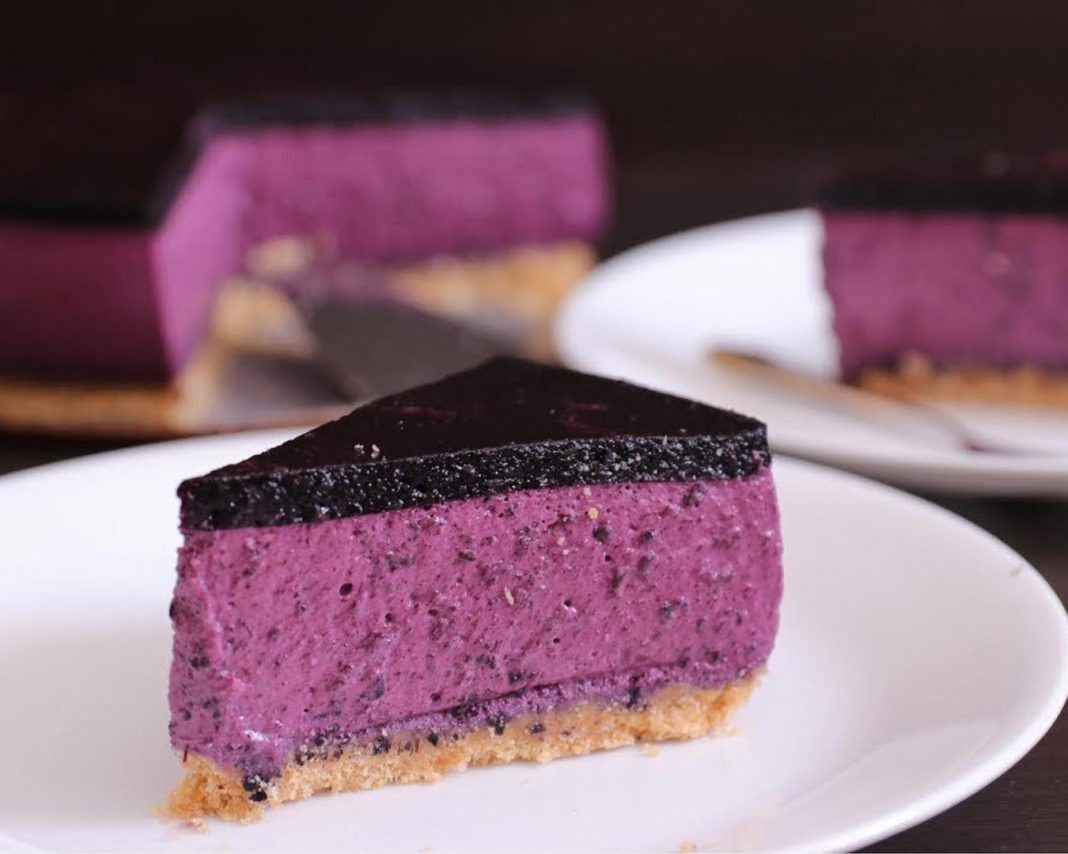 borovničev-cheesecake