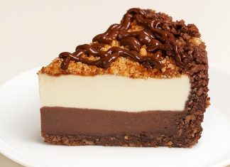 Božanska torta brez peke, ki jo naredite v 5 minutah (in vedno uspe) pecivo