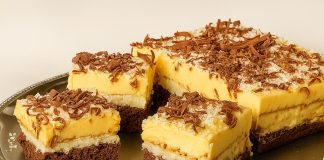 pecivo-s-čokolado-vanilijo-in-kokosom