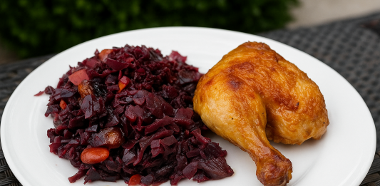 rdeče zelje in piščanec