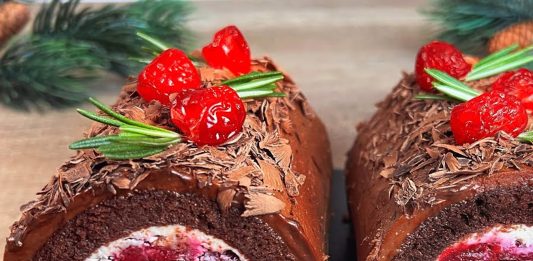 božična-rolada-sladica