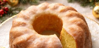 sočen-limonin-kolač