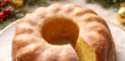 sočen-limonin-kolač