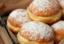 Kako speči popolne pustne krofe? Razkrivamo 10 zlatih pravil pustni krofi