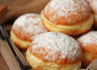 Kako speči popolne pustne krofe? Razkrivamo 10 zlatih pravil pustni krofi