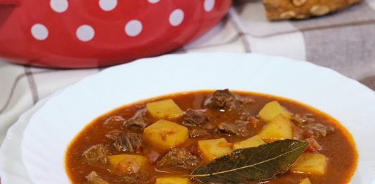 vinski-golaž