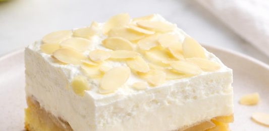 obrnjeno-jabolčno-pecivo