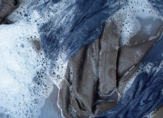 pranje-temnih-oblačil