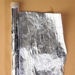 Metoda za odmrzovanje mesa, ki jo vsi uporabljamo, ampak ni varna