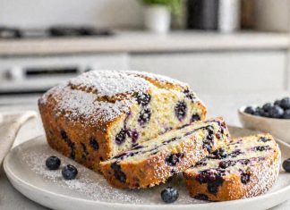 pecivo-z-borovnicami